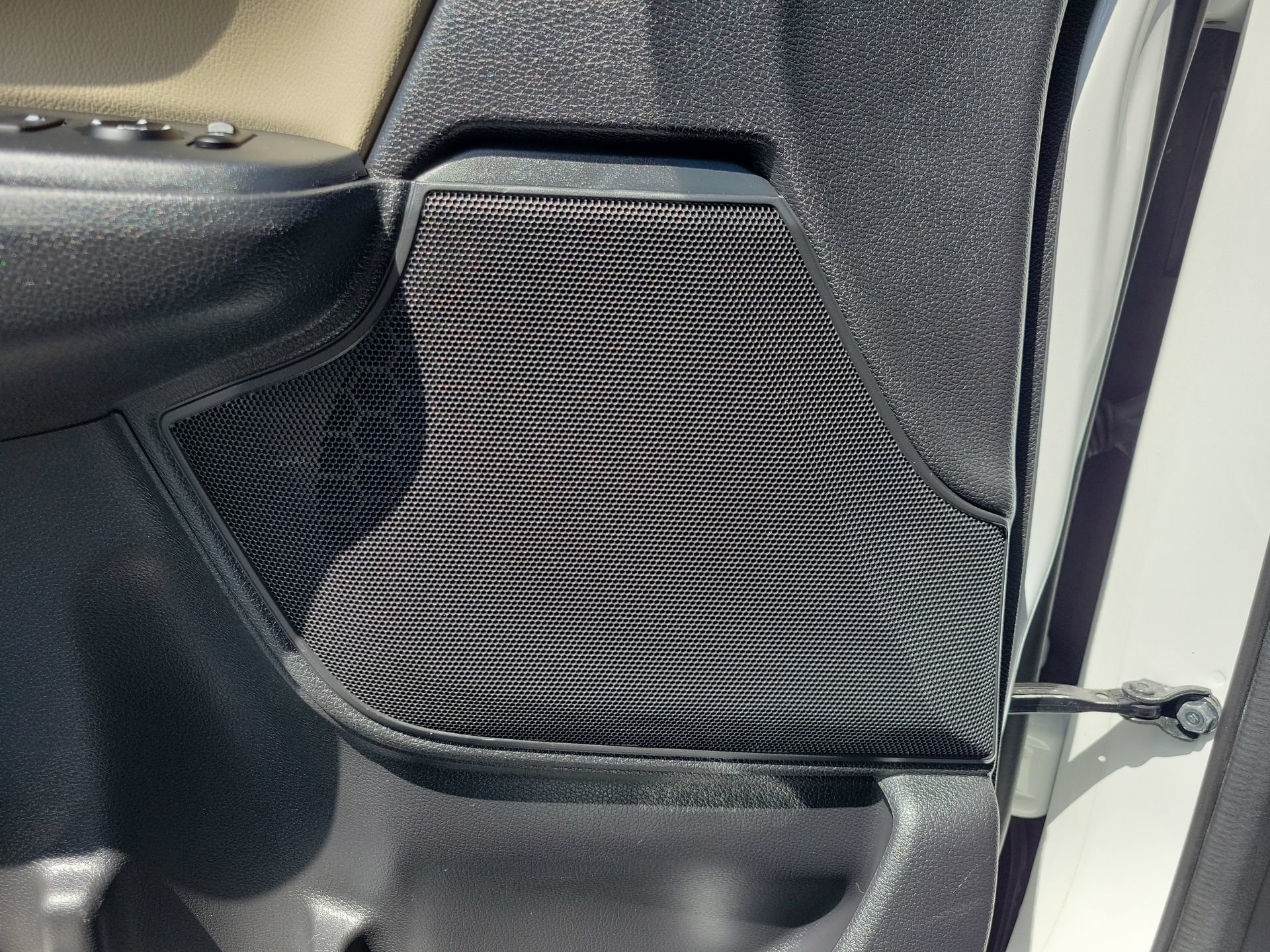 Used 2020 Honda CR-V Touring image 18