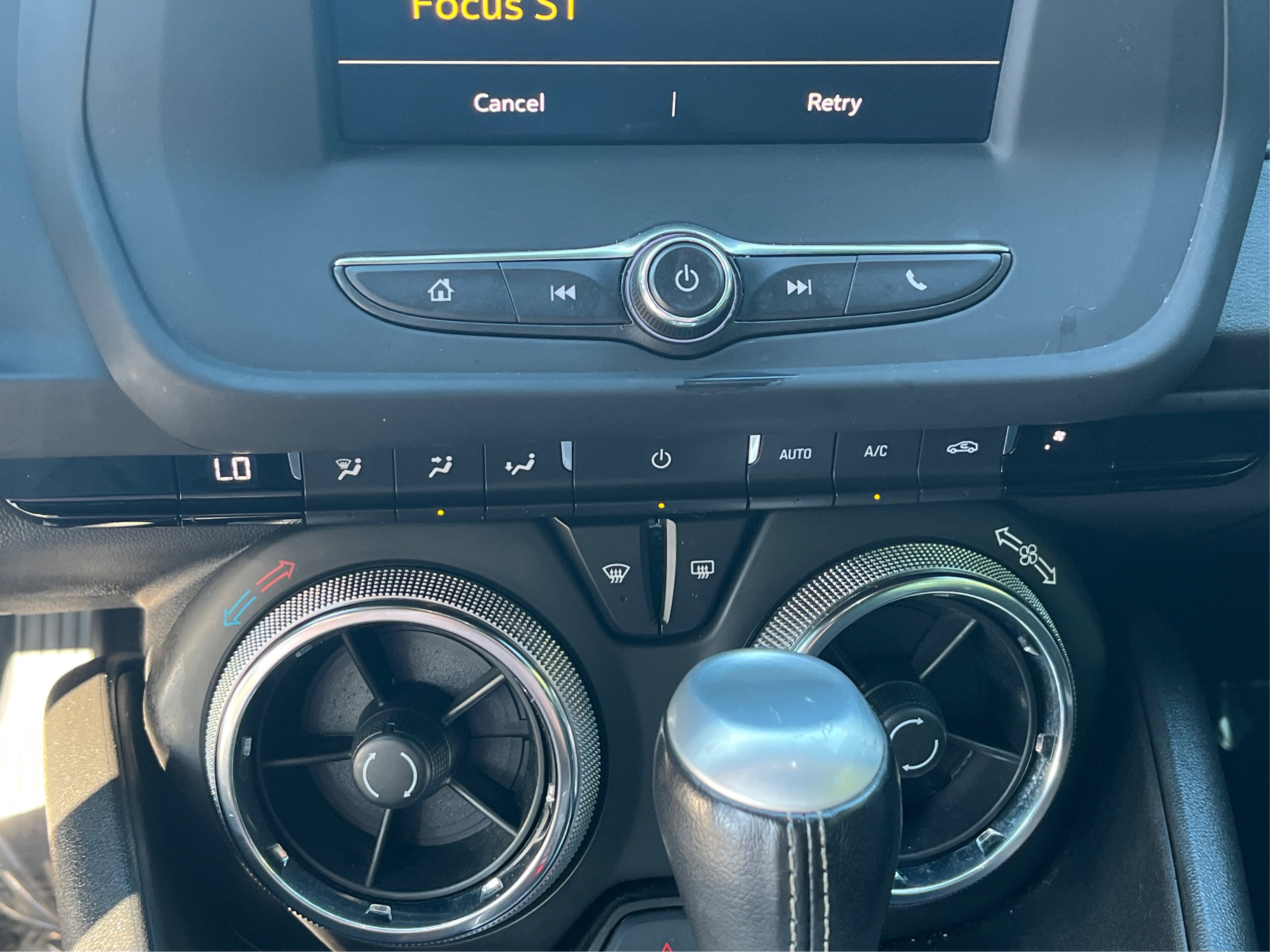 Used 2021 Chevrolet Camaro LT image 45