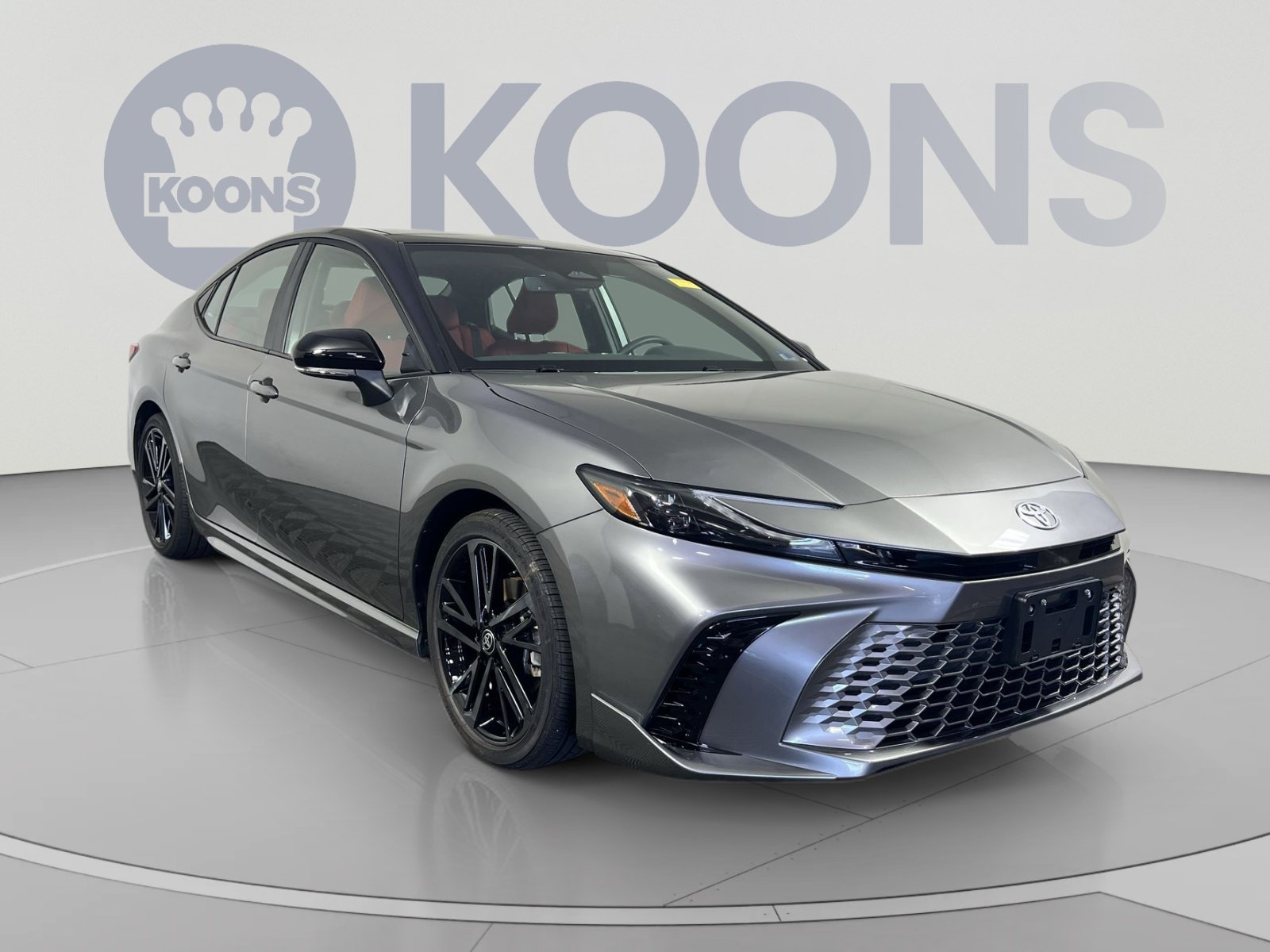 Used 2026 Toyota Camry XSE FWD image 2