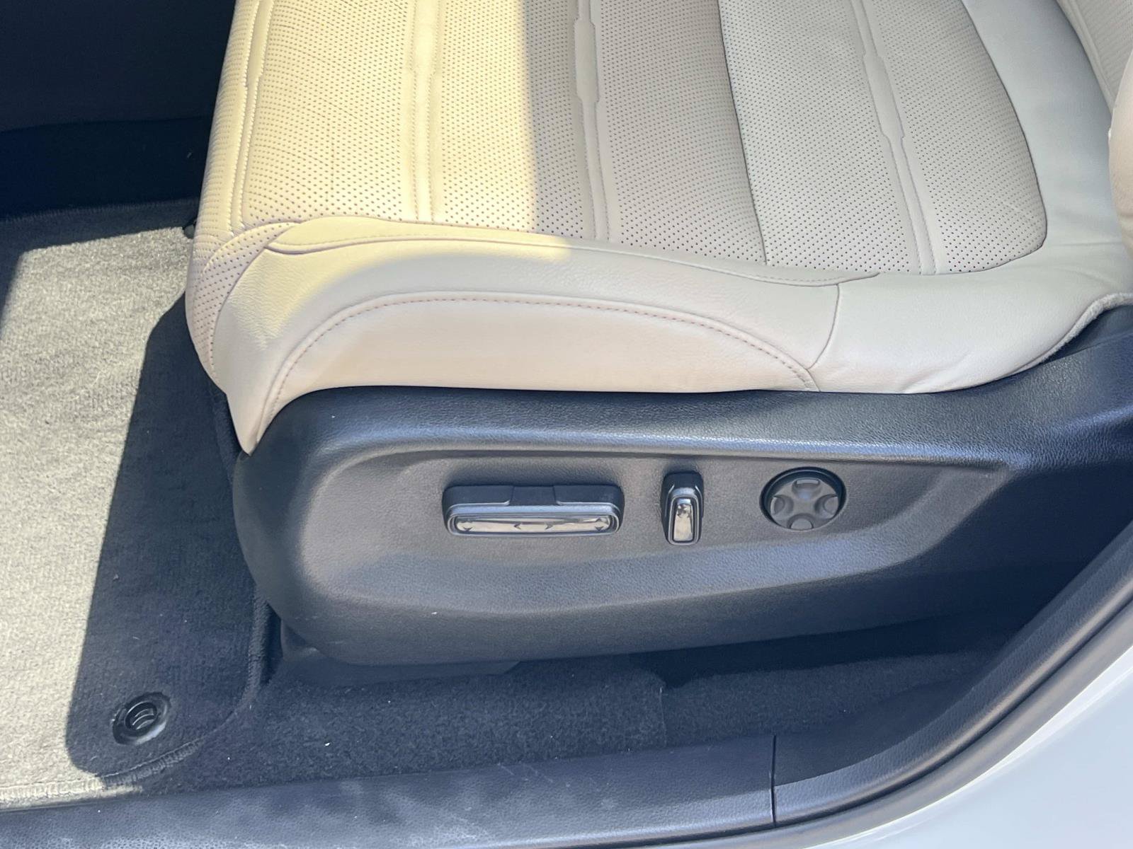 Used 2017 Honda CR-V EX-L image 17