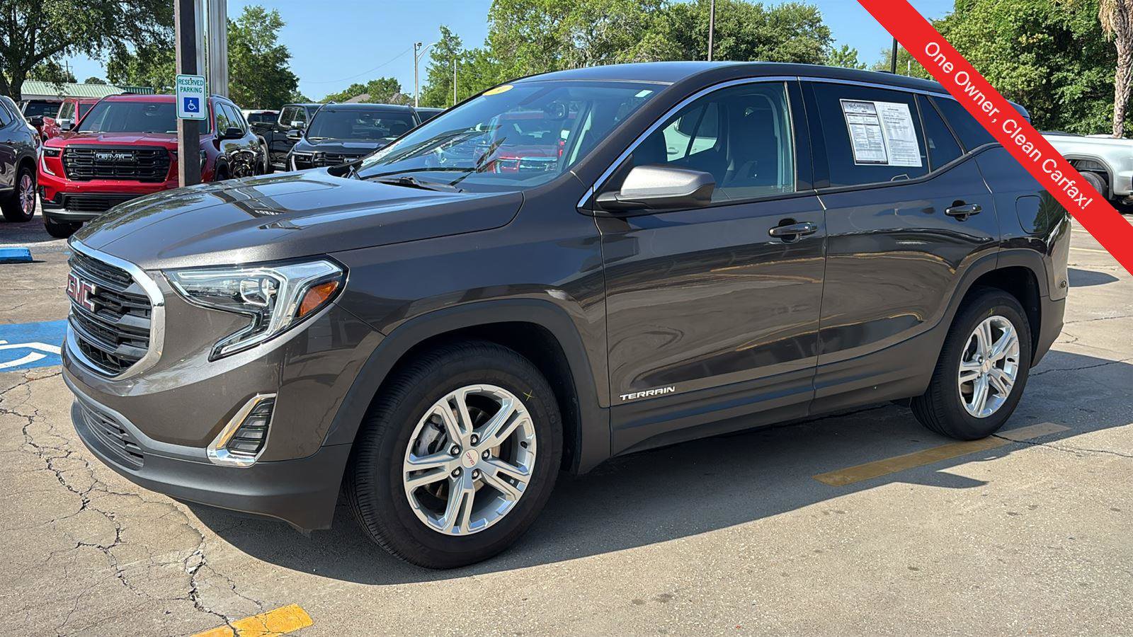 Used 2019 GMC Terrain SLE w/ LPO, Floor Liner Package FWD image 3