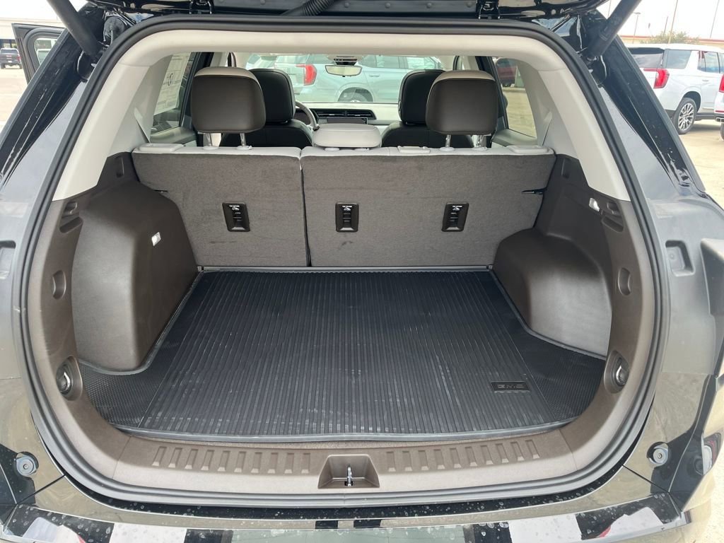 New 2026 GMC Terrain Denali w/ LPO, Floor Liner Package image 26