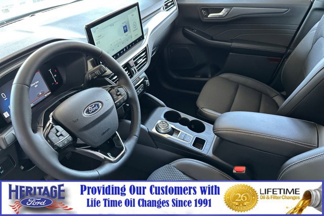 New 2025 Ford Escape SE image 7