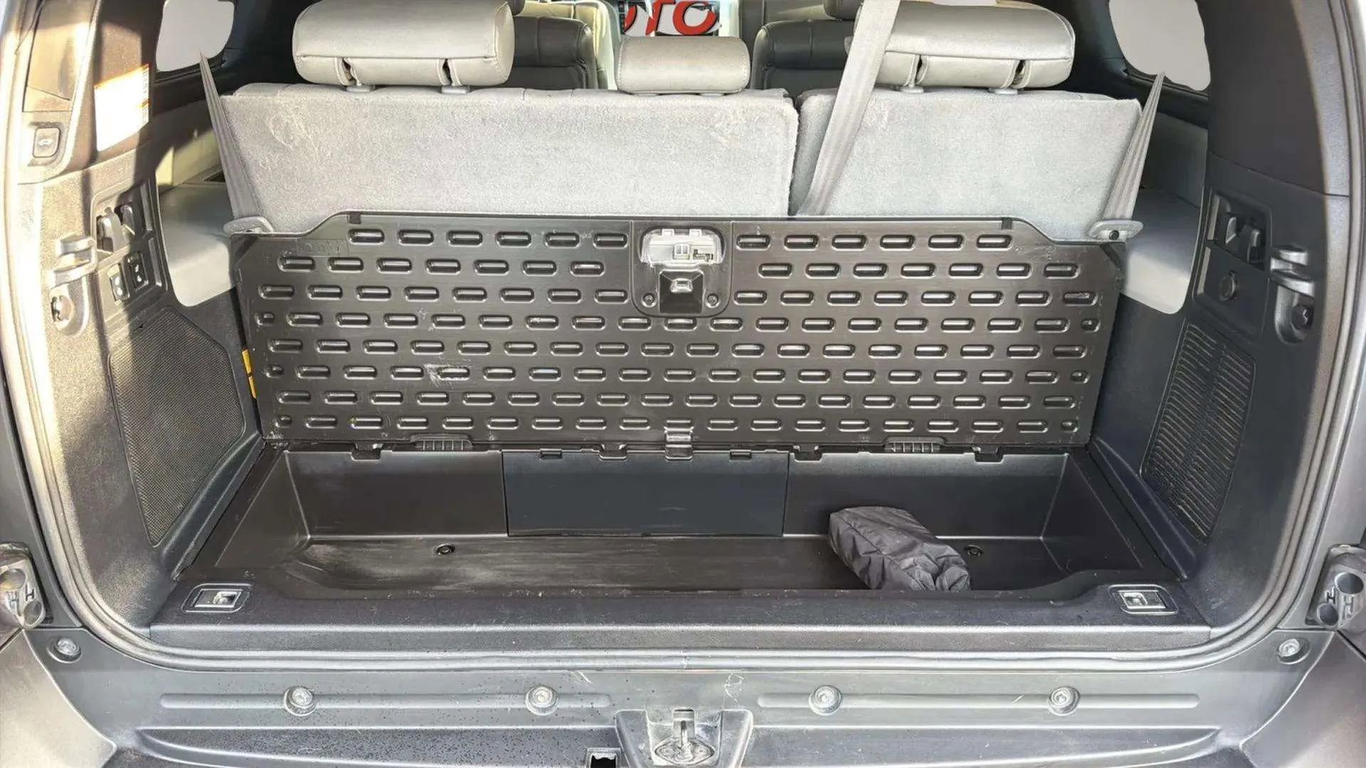 Used 2016 Toyota Sequoia Platinum image 18