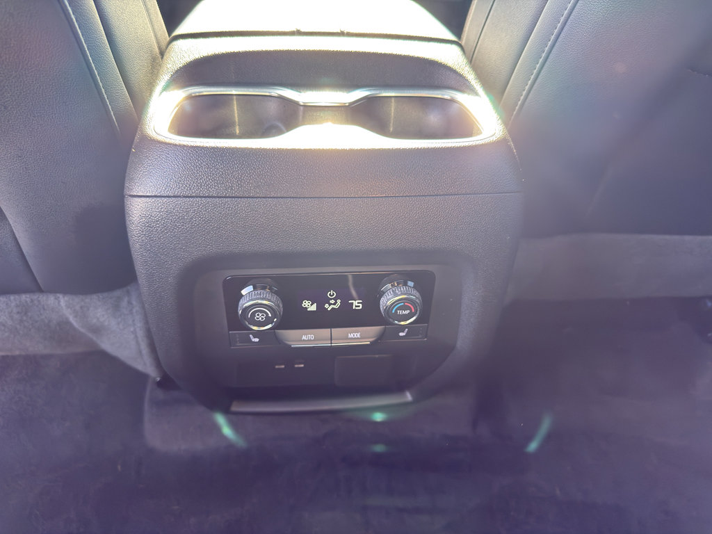 Certified 2024 Chevrolet Traverse RS w/ LPO, Floor Liner Package image 32