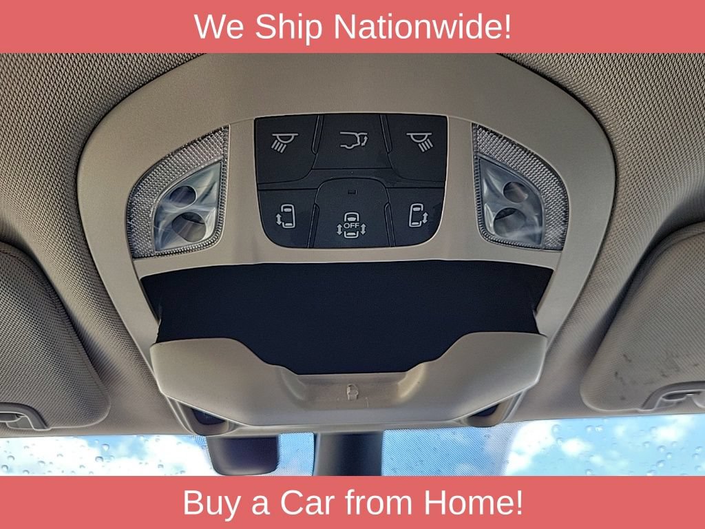 Used 2021 Chrysler Pacifica Limited AWD/4WD image 20