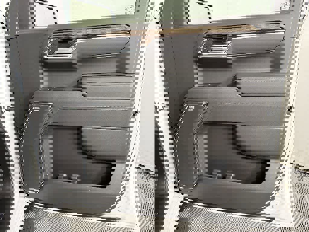 New 2026 GMC Sierra 1500 Elevation w/ Elevation Premium Package image 23