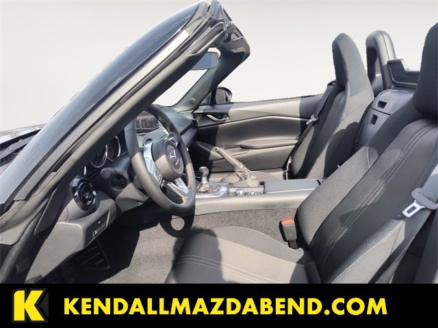 New 2025 MAZDA MX-5 Miata Sport w/ Appearance Package image 9