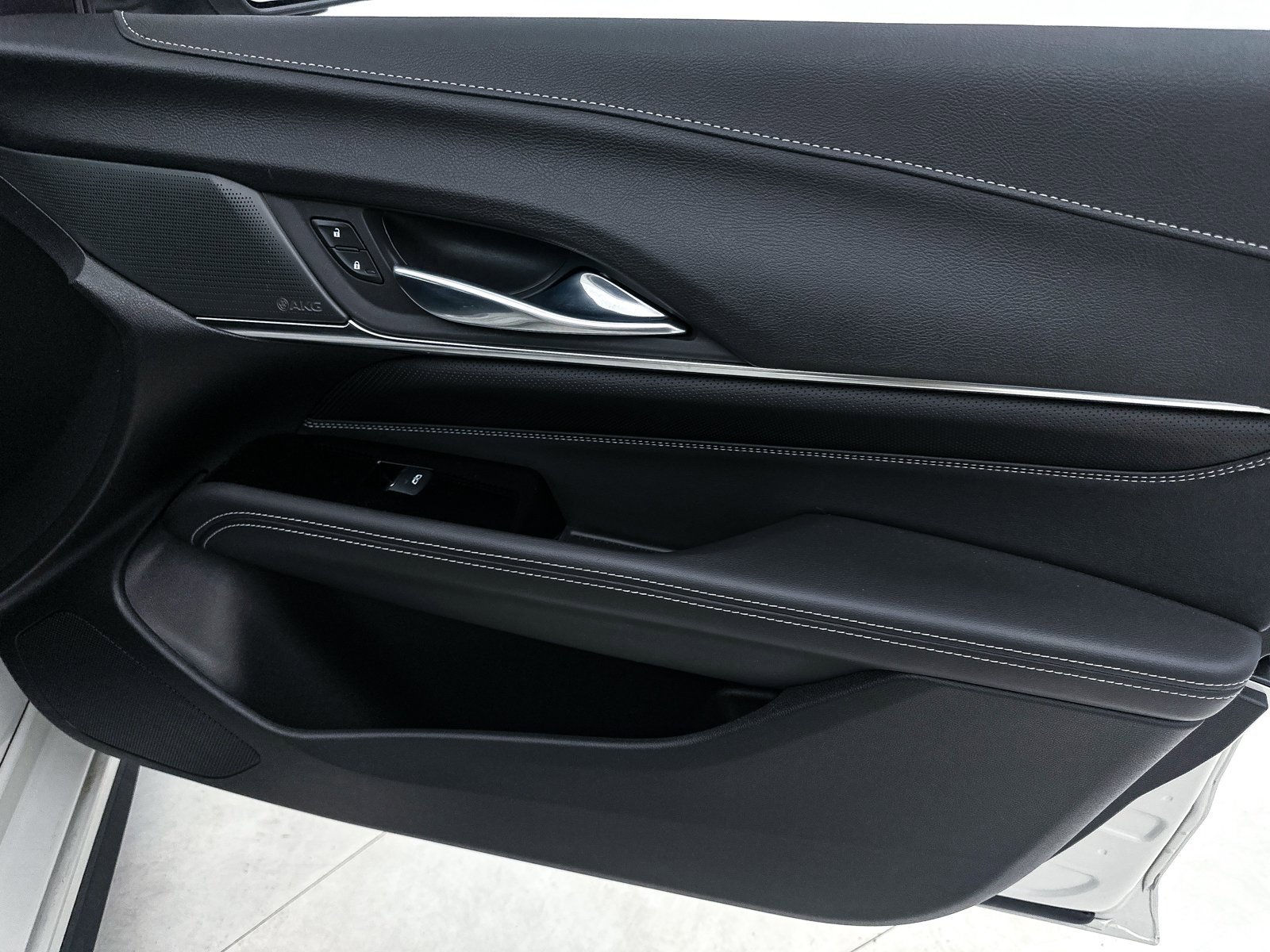 Used 2022 Cadillac CT4 V Blackwing w/ Carbon Fiber 1 Package image 40