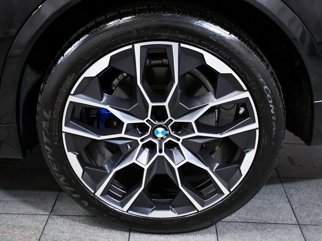 Used 2024 BMW X7 xDrive40i w/ Executive Package image 8