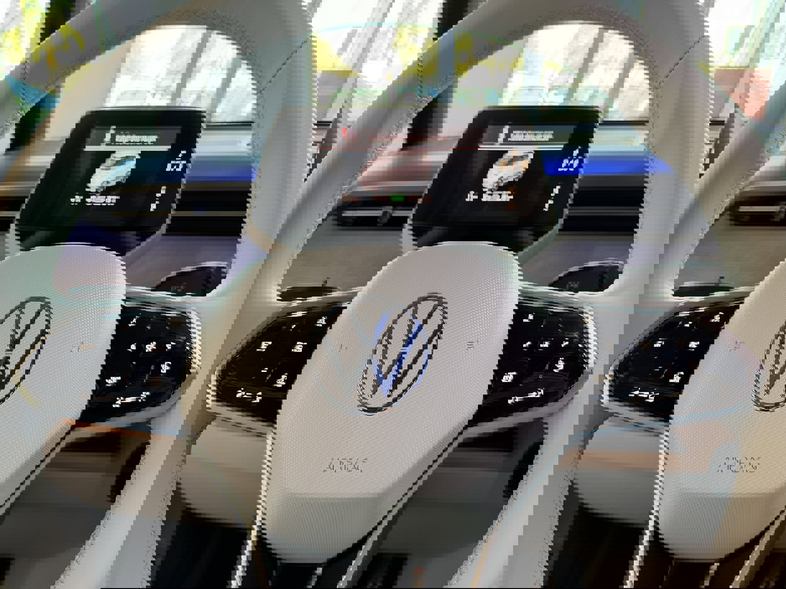 New 2025 Volkswagen ID. Buzz 1st Edition image 28