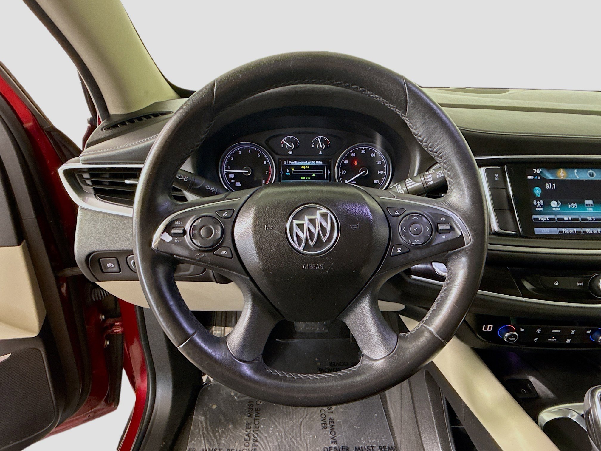 Used 2019 Buick Enclave Essence image 13