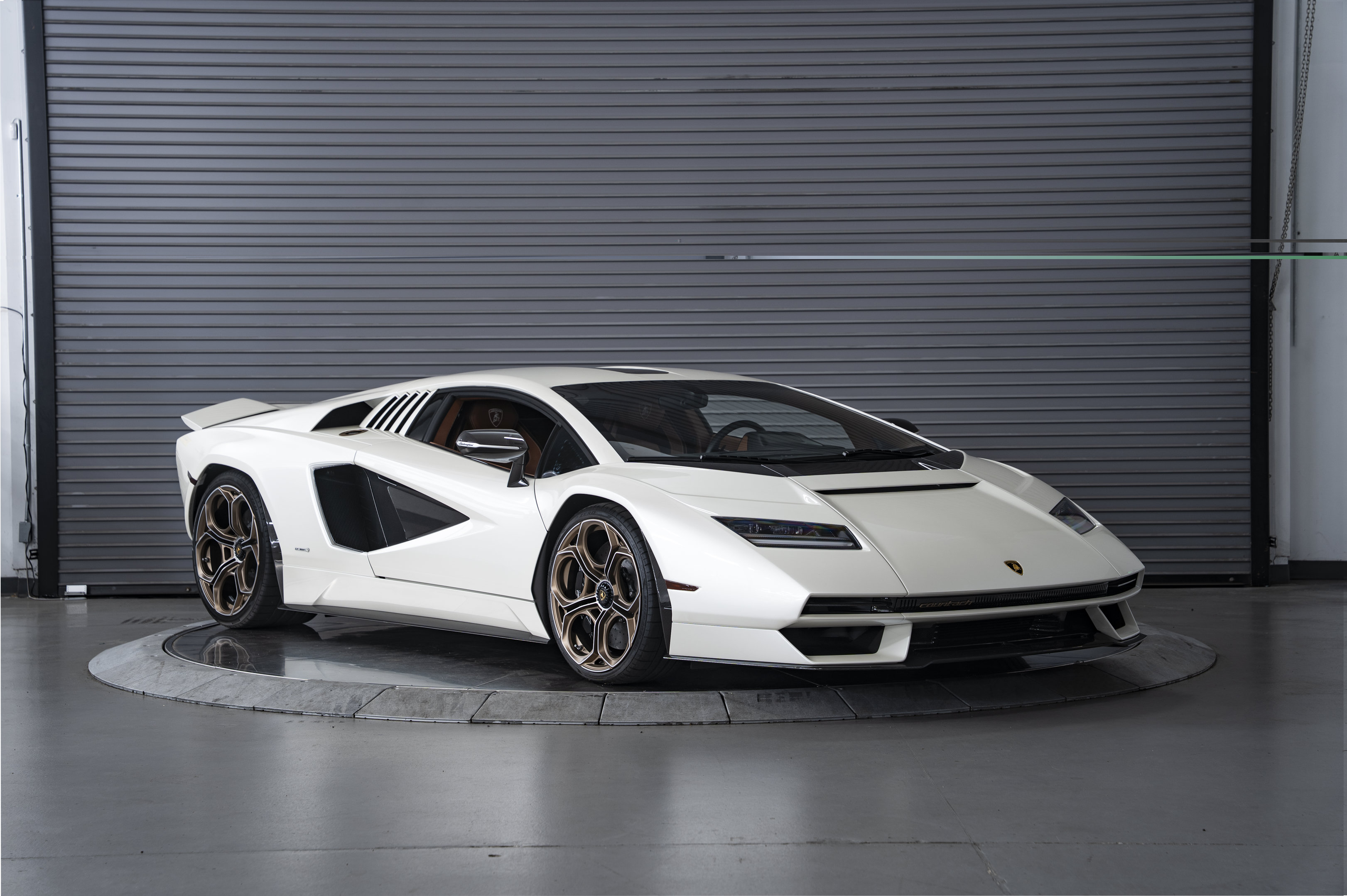 Used 2022 Lamborghini Aventador Countach AWD/4WD image 15