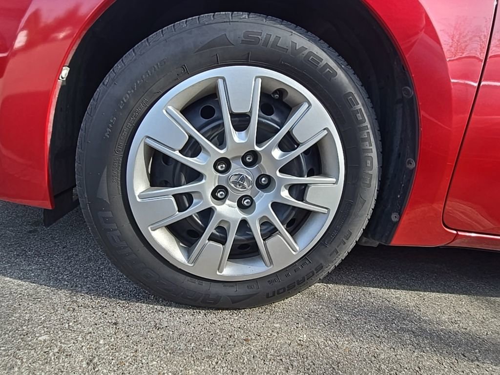 Used 2015 Toyota Corolla S image 9