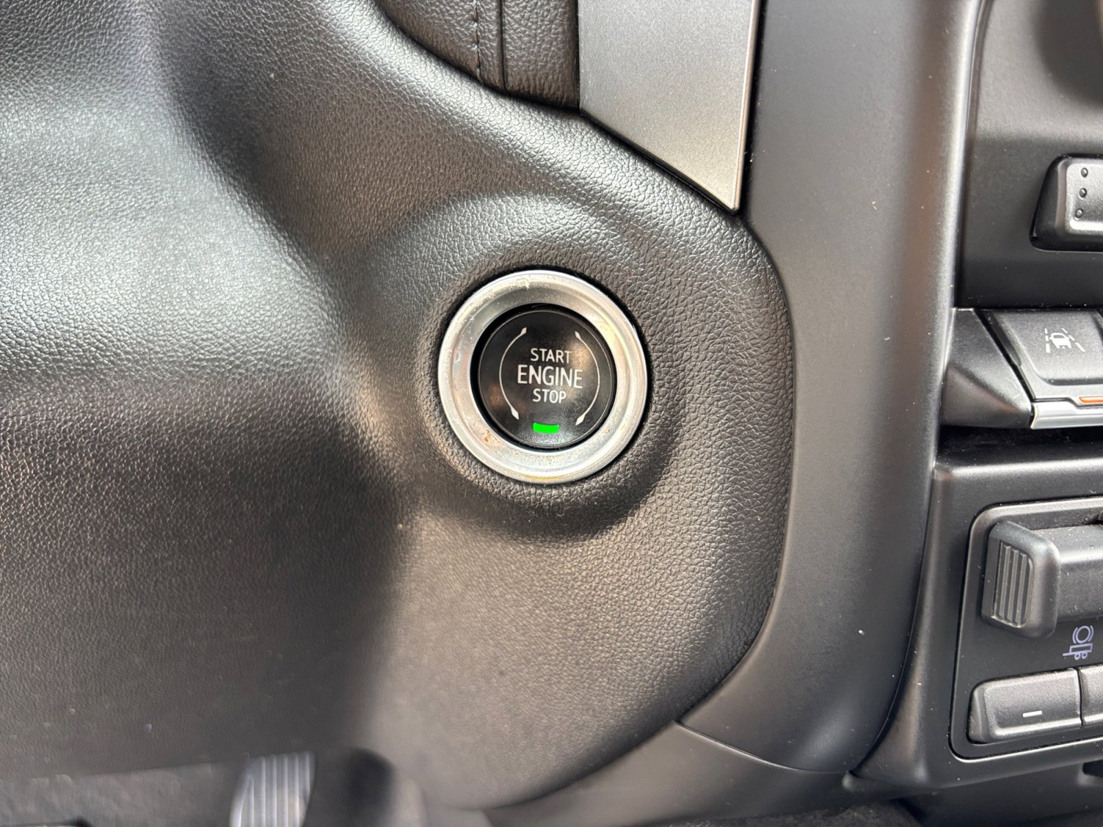 Used 2019 Chevrolet Silverado 1500 LTZ w/ LTZ Texas Edition AWD/4WD image 28