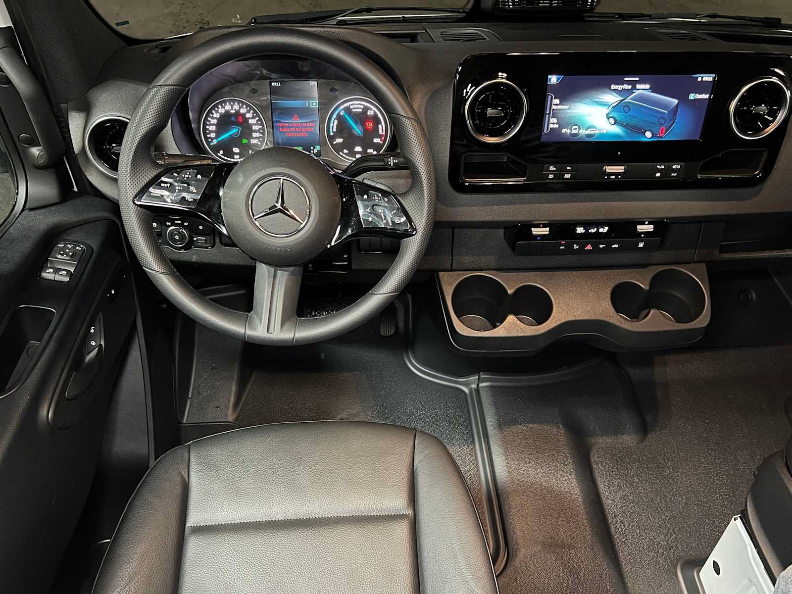 New 2025 Mercedes-Benz eSprinter 144 Cargo image 41