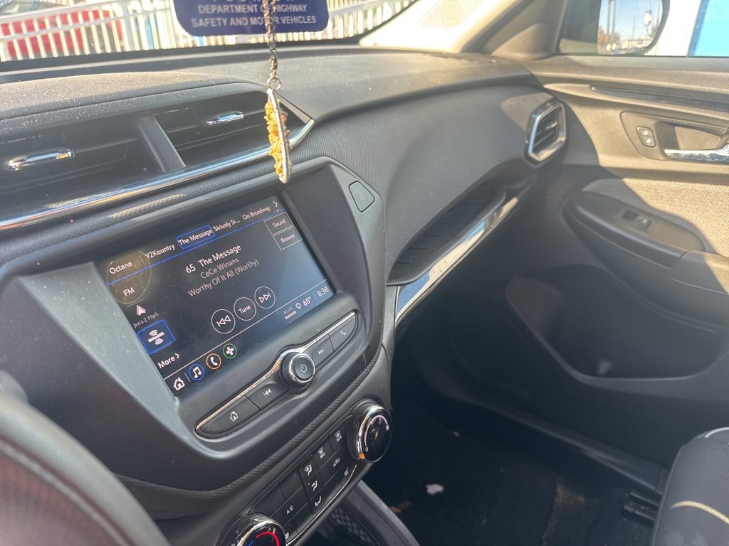 Used 2022 Chevrolet TrailBlazer LT image 17