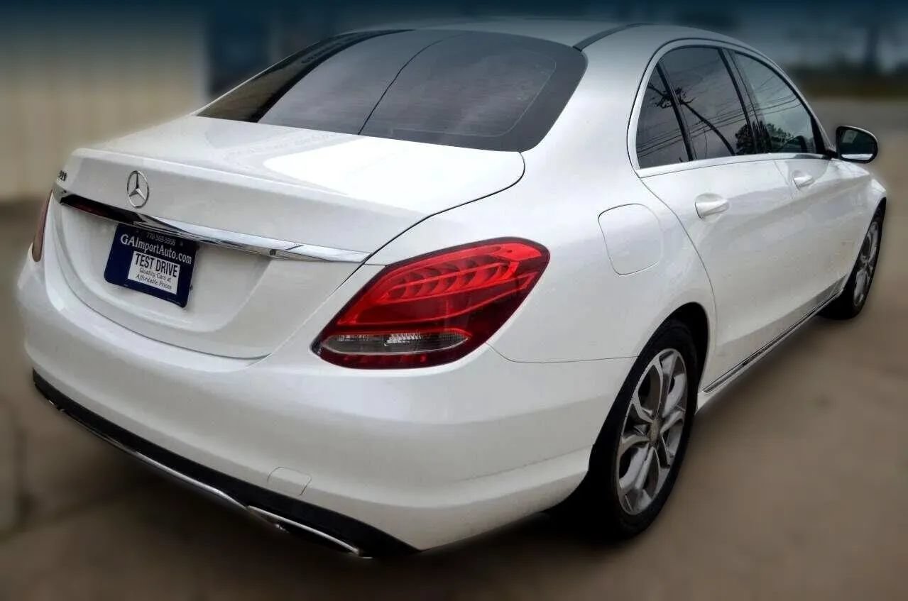 Used 2015 Mercedes-Benz C 300 Sedan image 10