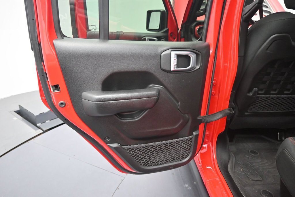 Used 2022 Jeep Gladiator Rubicon w/ LED Lighting Group AWD/4WD image 20