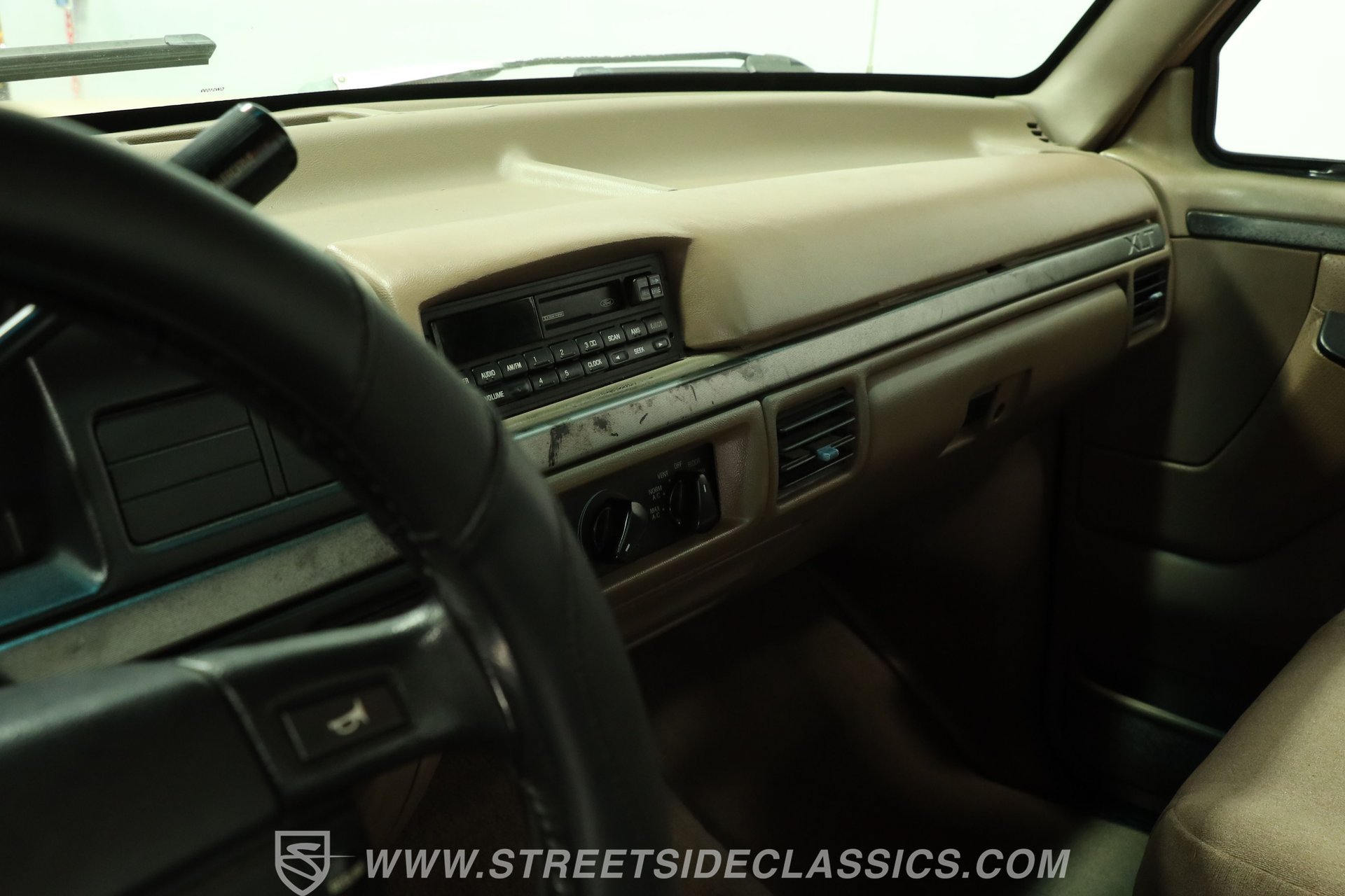 Used 1994 Ford F150 XL RWD image 39