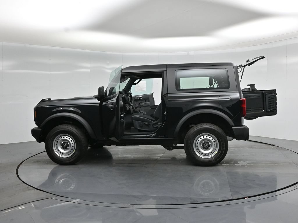 New 2026 Ford Bronco 2-Door AWD/4WD image 27