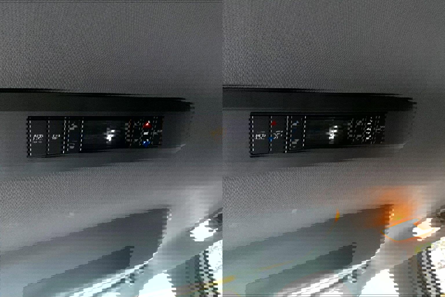 Used 2023 Toyota Sienna XSE image 34