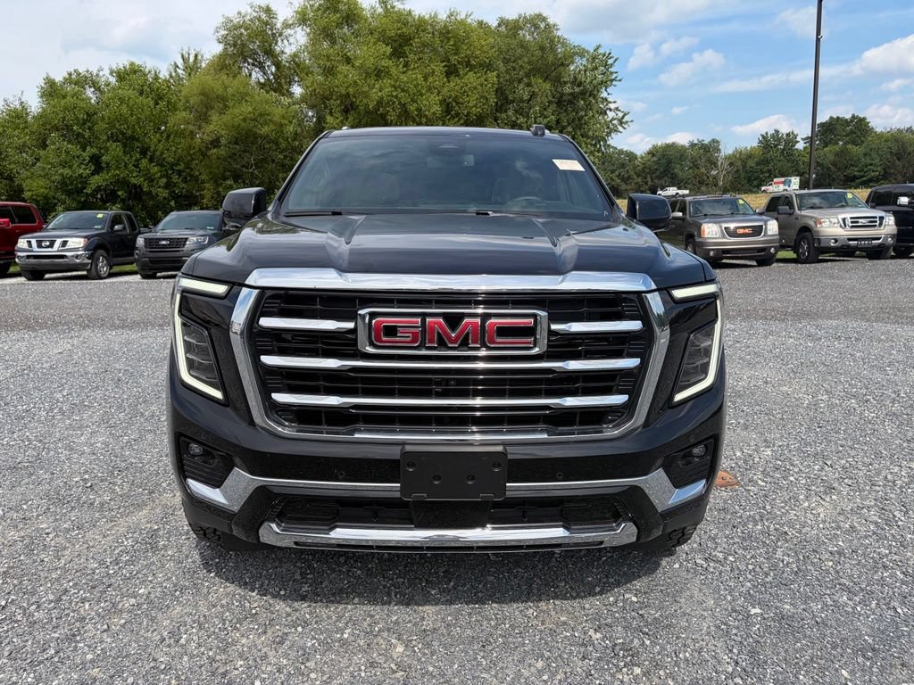 Used 2025 GMC Yukon XL Elevation AWD/4WD image 17
