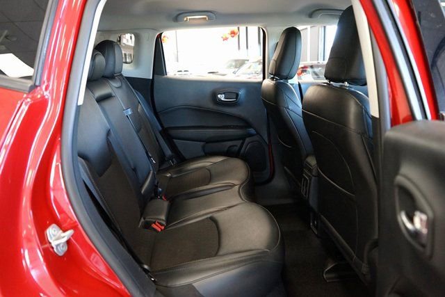 Used 2021 Jeep Compass Latitude image 12