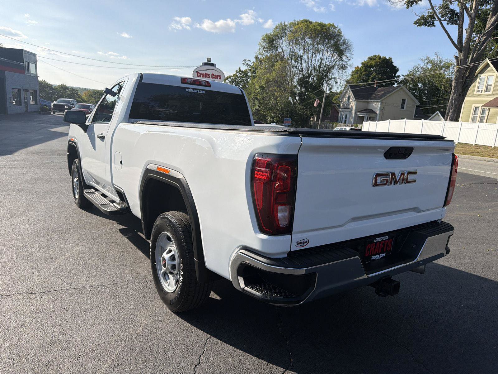 Used 2024 GMC Sierra 2500 Pro w/ Convenience Package AWD/4WD image 3
