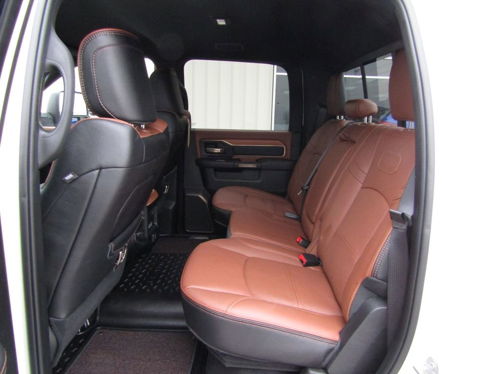 Used 2024 RAM 3500 Limited w/ Safety Group image 38