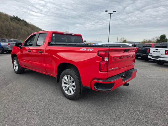 Used 2019 Chevrolet Silverado 1500 Custom w/ Custom Value Package AWD/4WD image 7