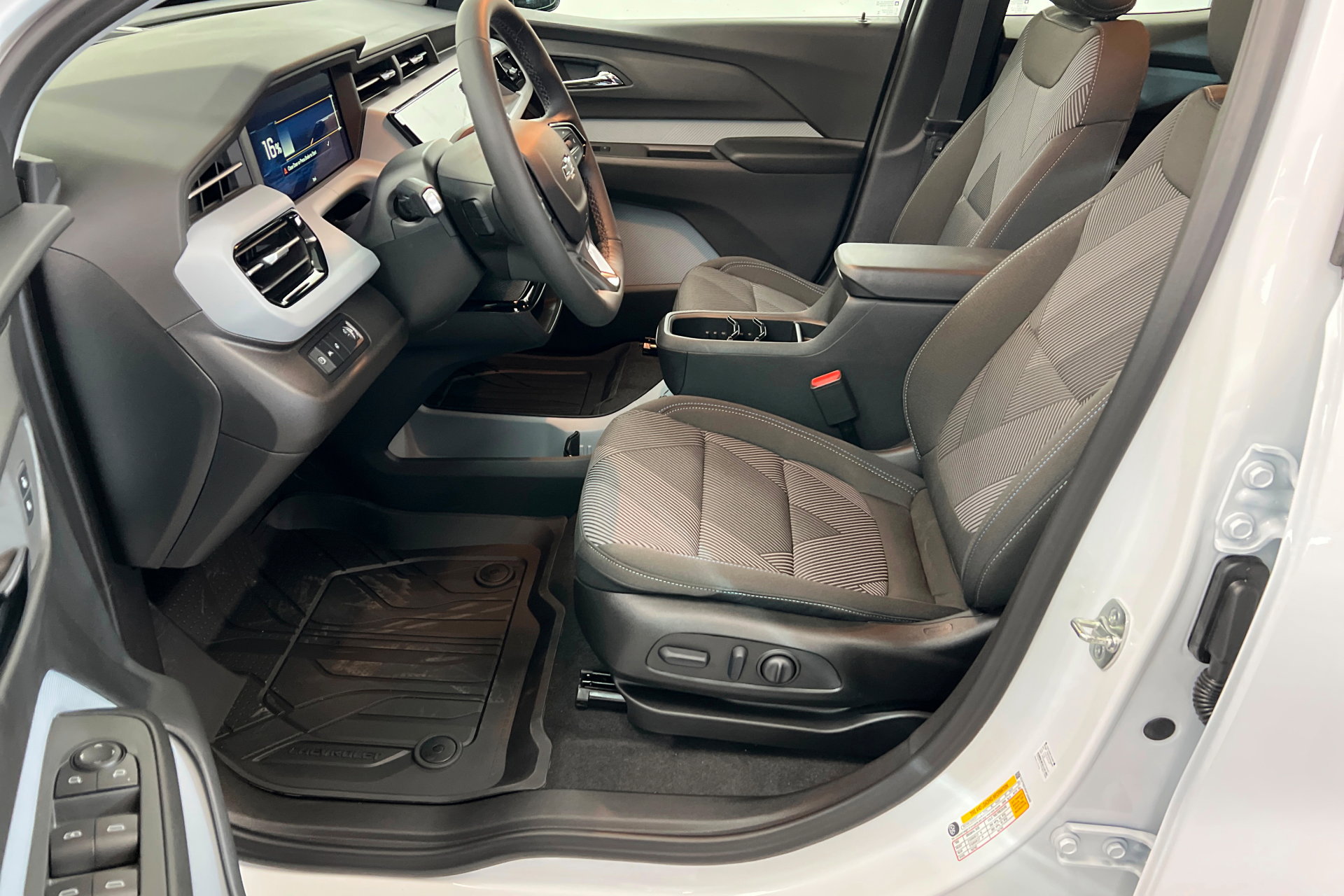 New 2027 Chevrolet Bolt LT w/ Comfort Package image 19