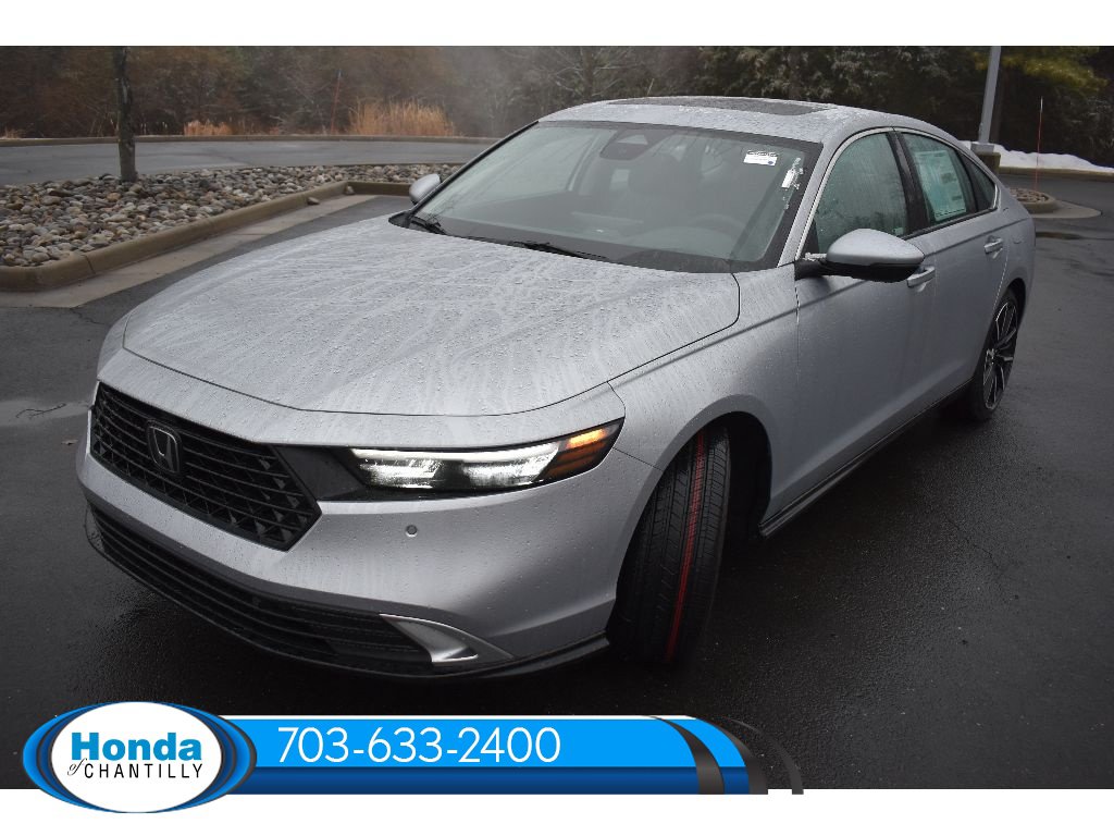 New 2026 Honda Accord Hybrid Touring image 3