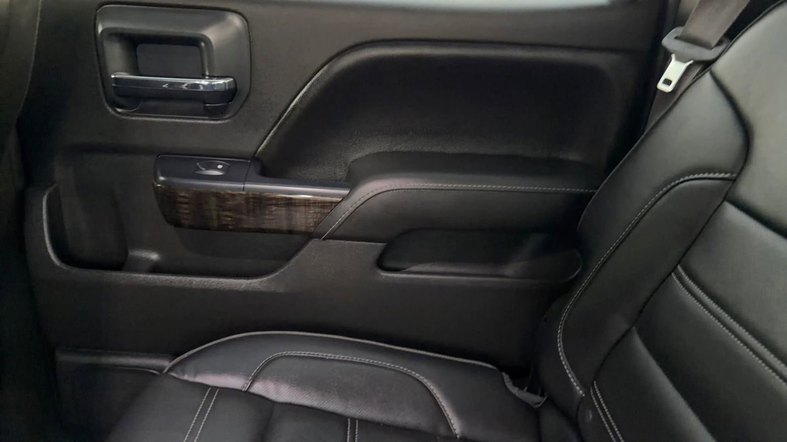 Used 2016 GMC Sierra 1500 Denali w/ Denali Ultimate Package image 38