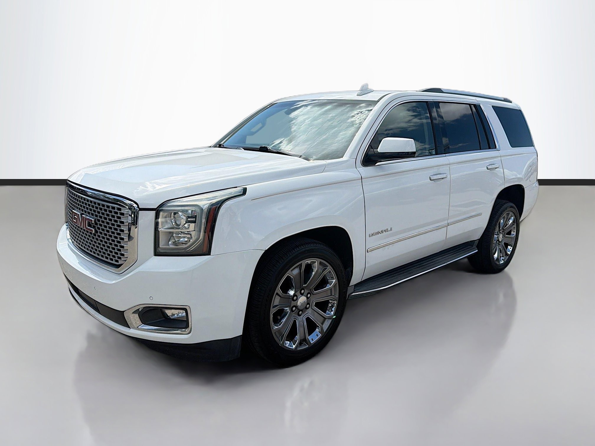 Used 2016 GMC Yukon Denali w/ Open Road Package image 7