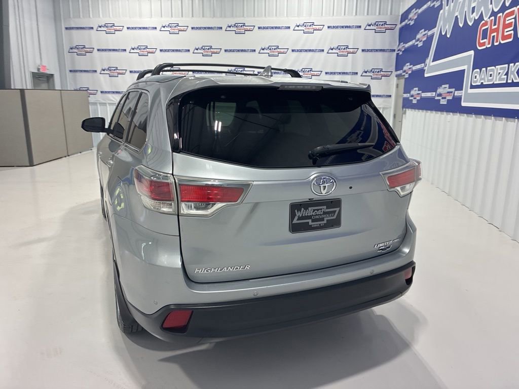 Used 2015 Toyota Highlander Limited AWD/4WD image 5