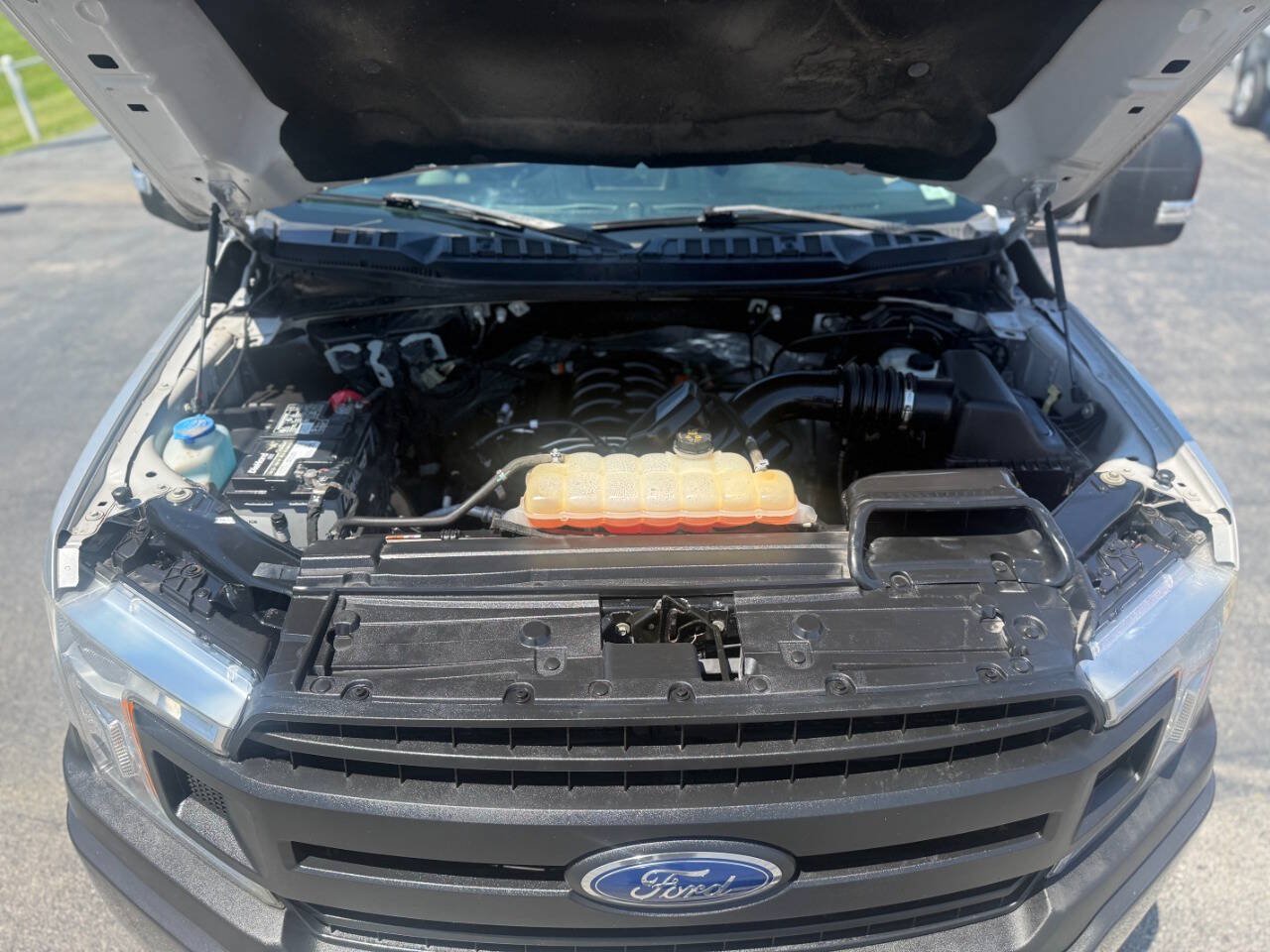 Used 2018 Ford F150 XL w/ XL Power Equipment Group AWD/4WD image 19