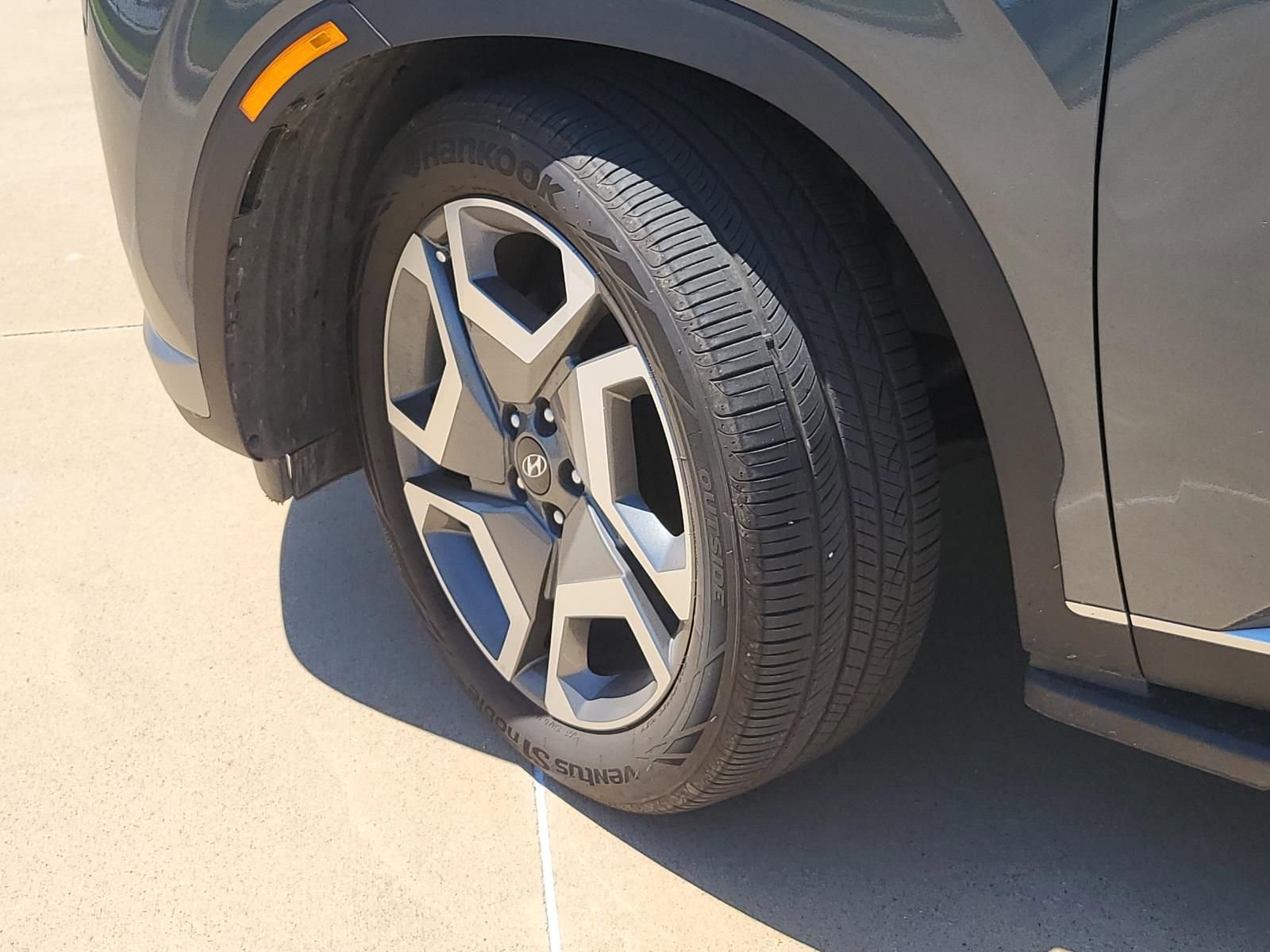 Used 2025 Hyundai Palisade SEL FWD image 9