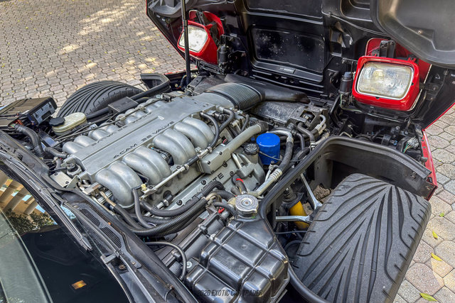 Used 1992 Chevrolet Corvette ZR-1 RWD image 18