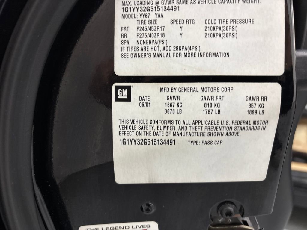 Used 2001 Chevrolet Corvette Convertible w/ Preferred Equipment Group1 image 30