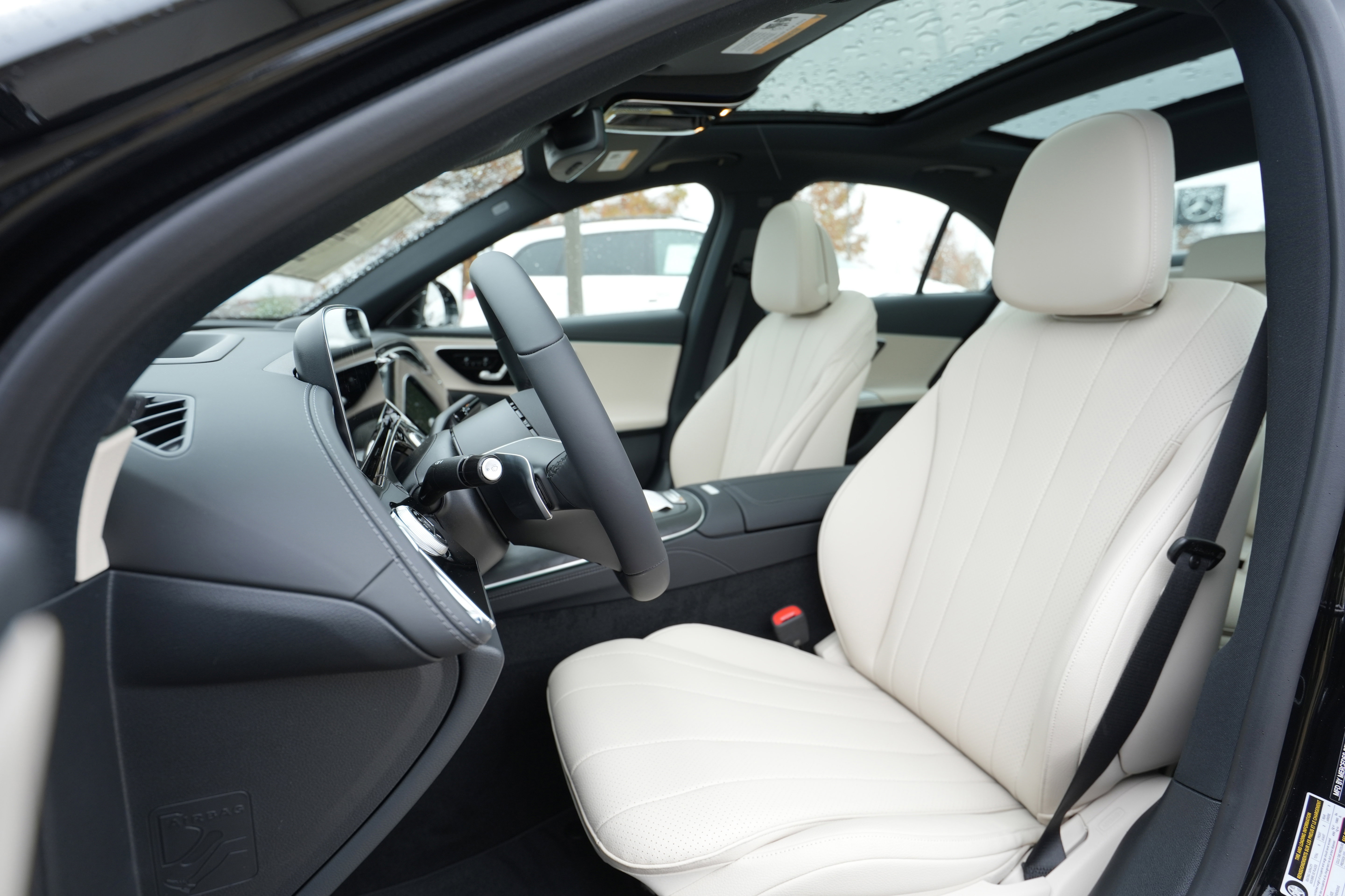 New 2026 Mercedes-Benz E 350 4MATIC Sedan image 33