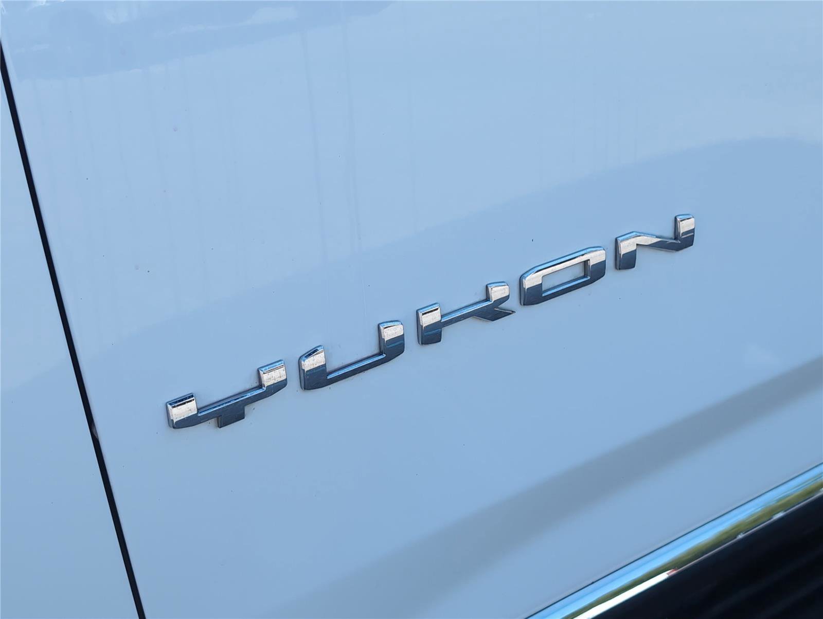 Used 2024 GMC Yukon XL SLT image 30