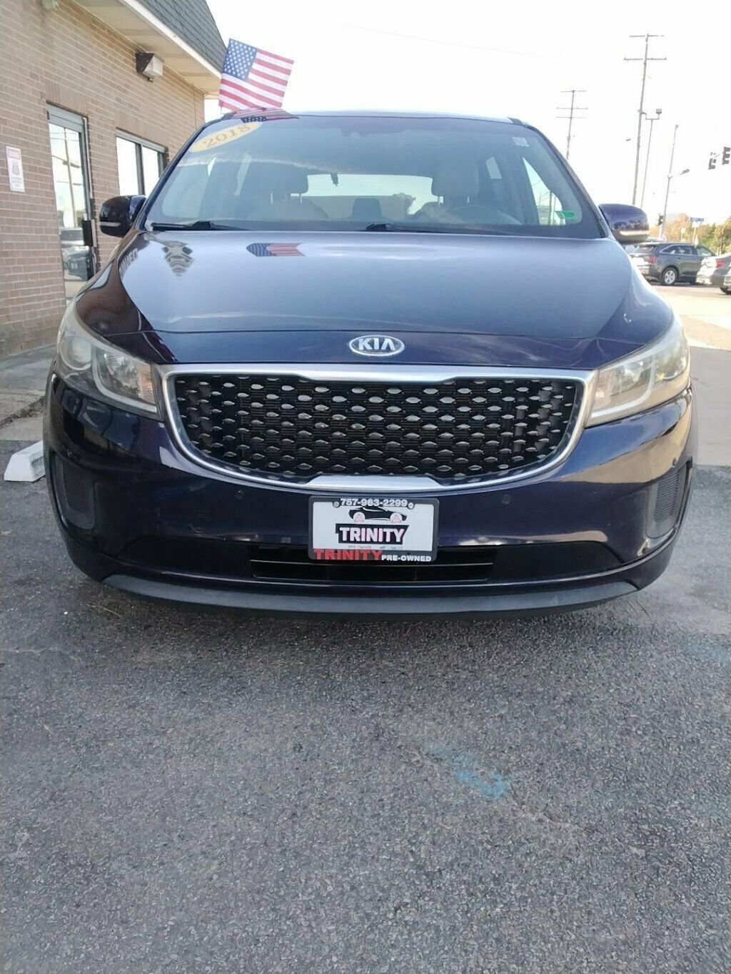 Used 2018 Kia Sedona LX w/ LX Essentials Premium Package image 6