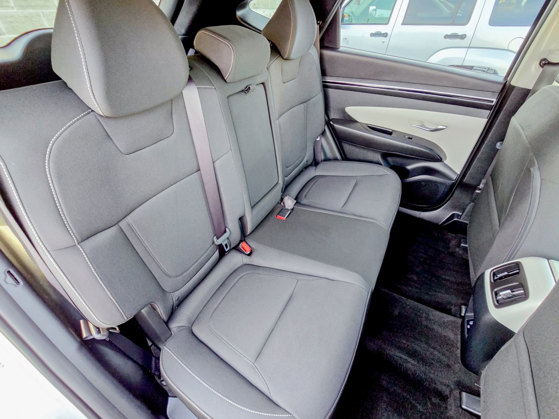 Used 2022 Hyundai Tucson Blue image 28