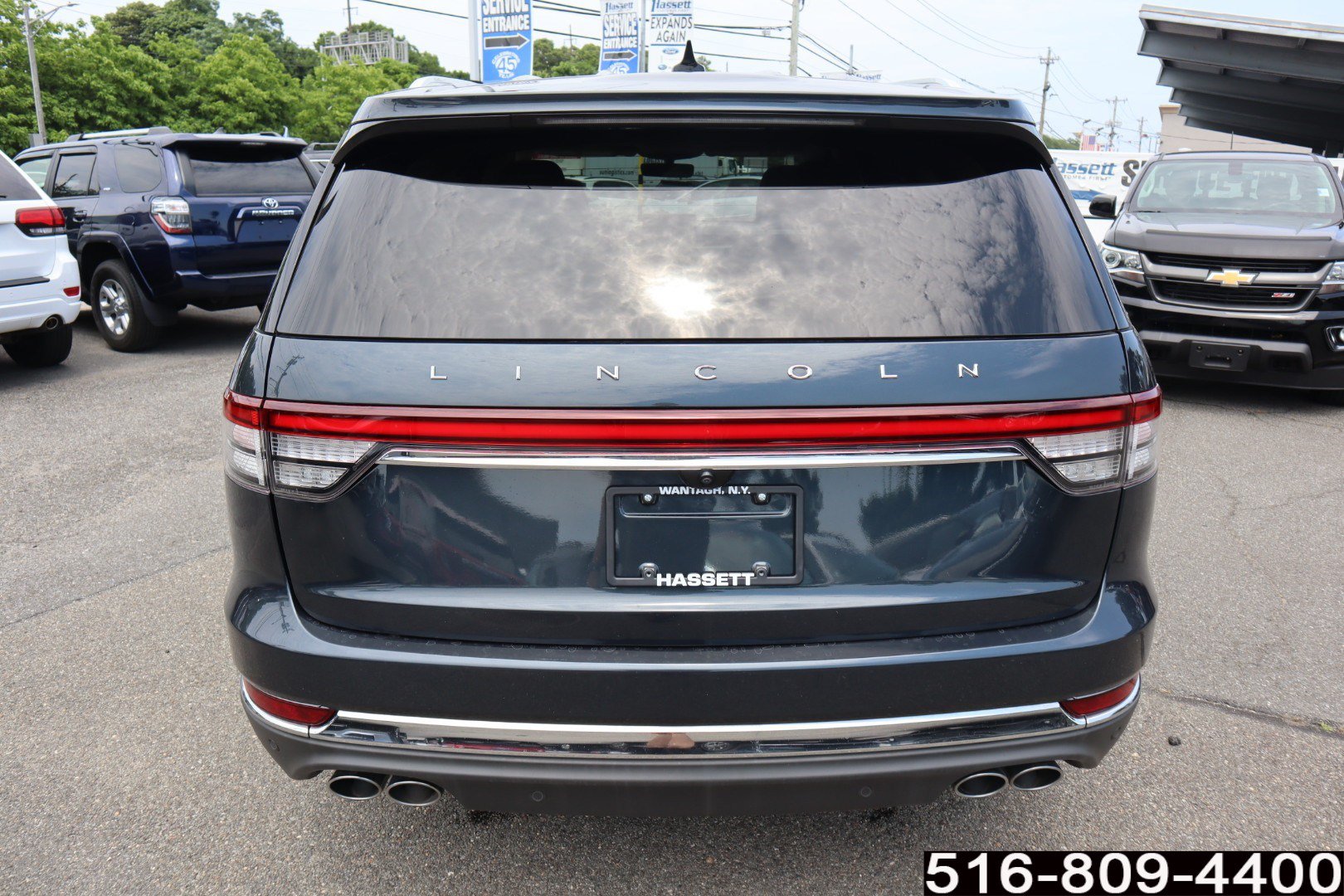 Used 2023 Lincoln Aviator Reserve w/ Elements Package Plus AWD/4WD image 6