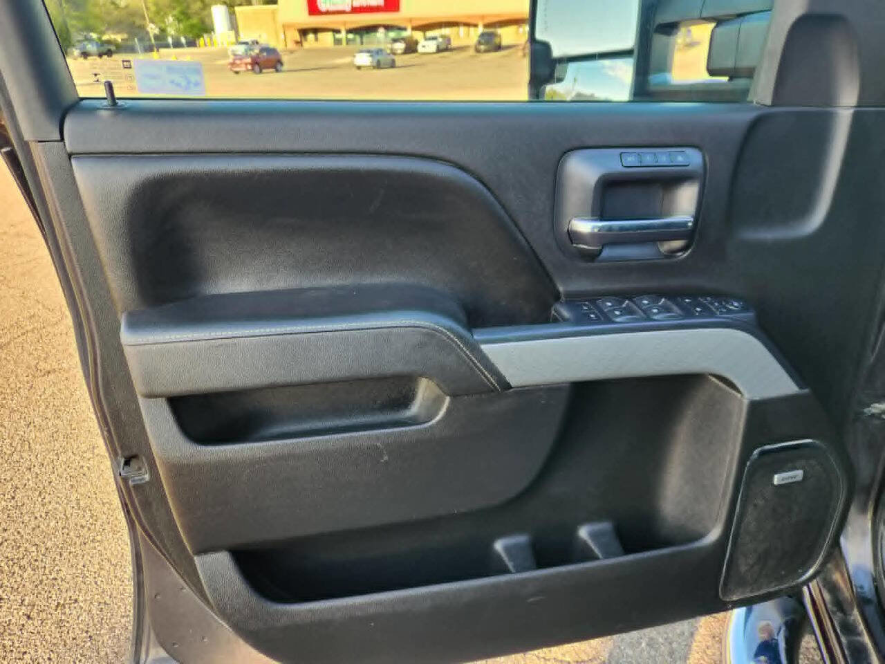 Used 2015 Chevrolet Silverado 3500 LTZ w/ Duramax Plus Package AWD/4WD image 9