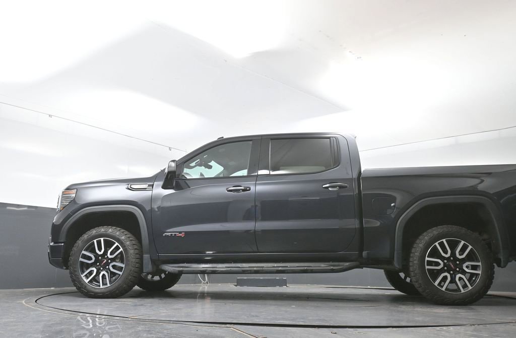 Used 2023 GMC Sierra 1500 AT4 w/ AT4 Premium Package AWD/4WD image 56