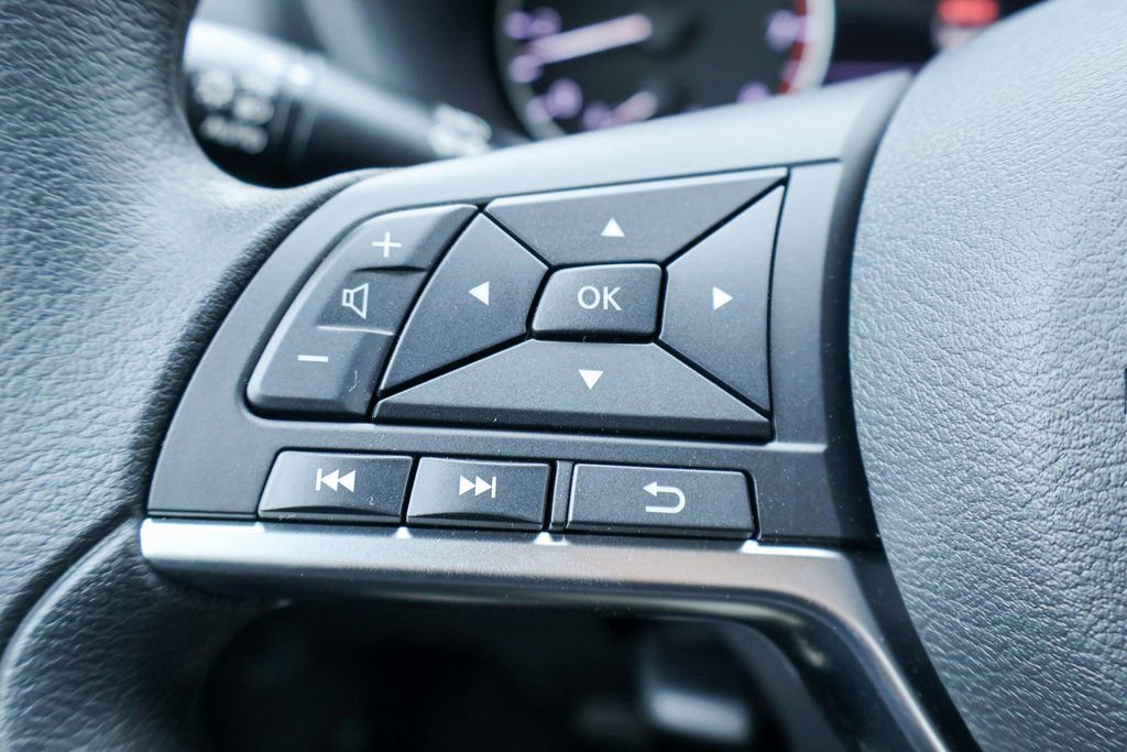 New 2025 Nissan Sentra SV image 10