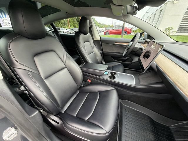 Used 2022 Tesla Model 3 Long Range AWD/4WD image 24