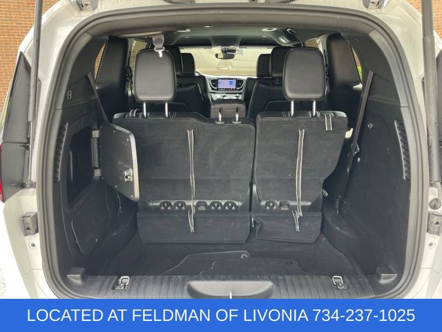 Used 2024 Chrysler Pacifica Limited FWD image 25